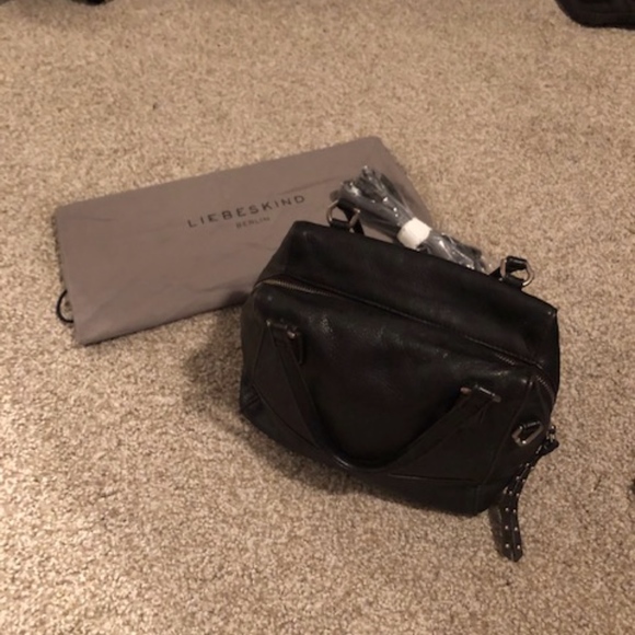 LEBESKINED Berlin Detroit Leather Satchel - Picture 4 of 5